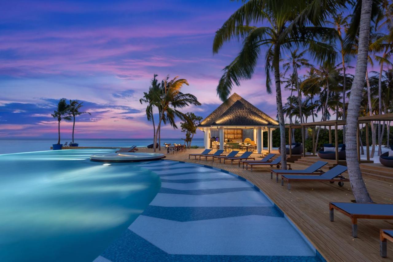 Avani Plus Fares Maldives Resort - 50 Percent Off On Seaplane Transfer For Minimum Stay Of 3 Nights And More For Stays Until 22 December 2025 Kendhoo Exterior photo