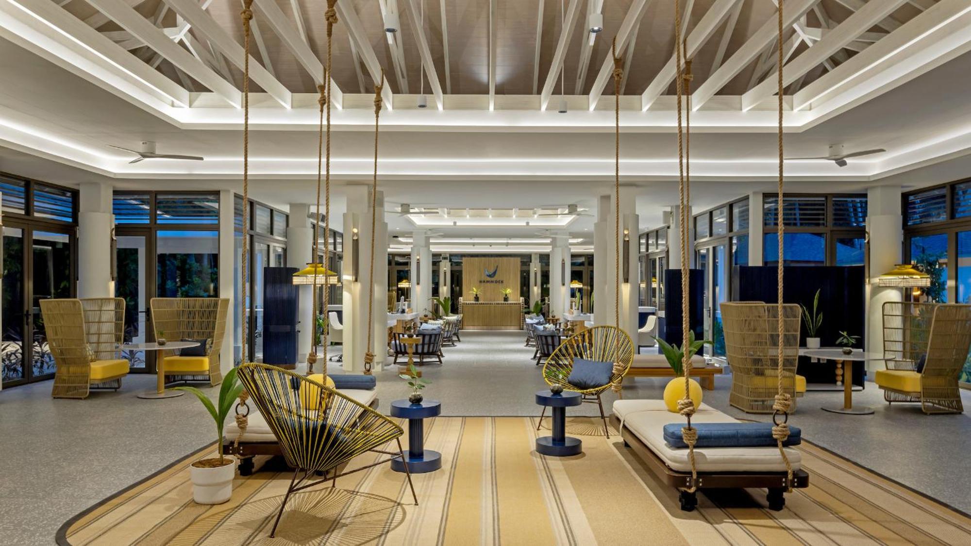Avani Plus Fares Maldives Resort - 50 Percent Off On Seaplane Transfer For Minimum Stay Of 3 Nights And More For Stays Until 22 December 2025 Kendhoo Exterior photo