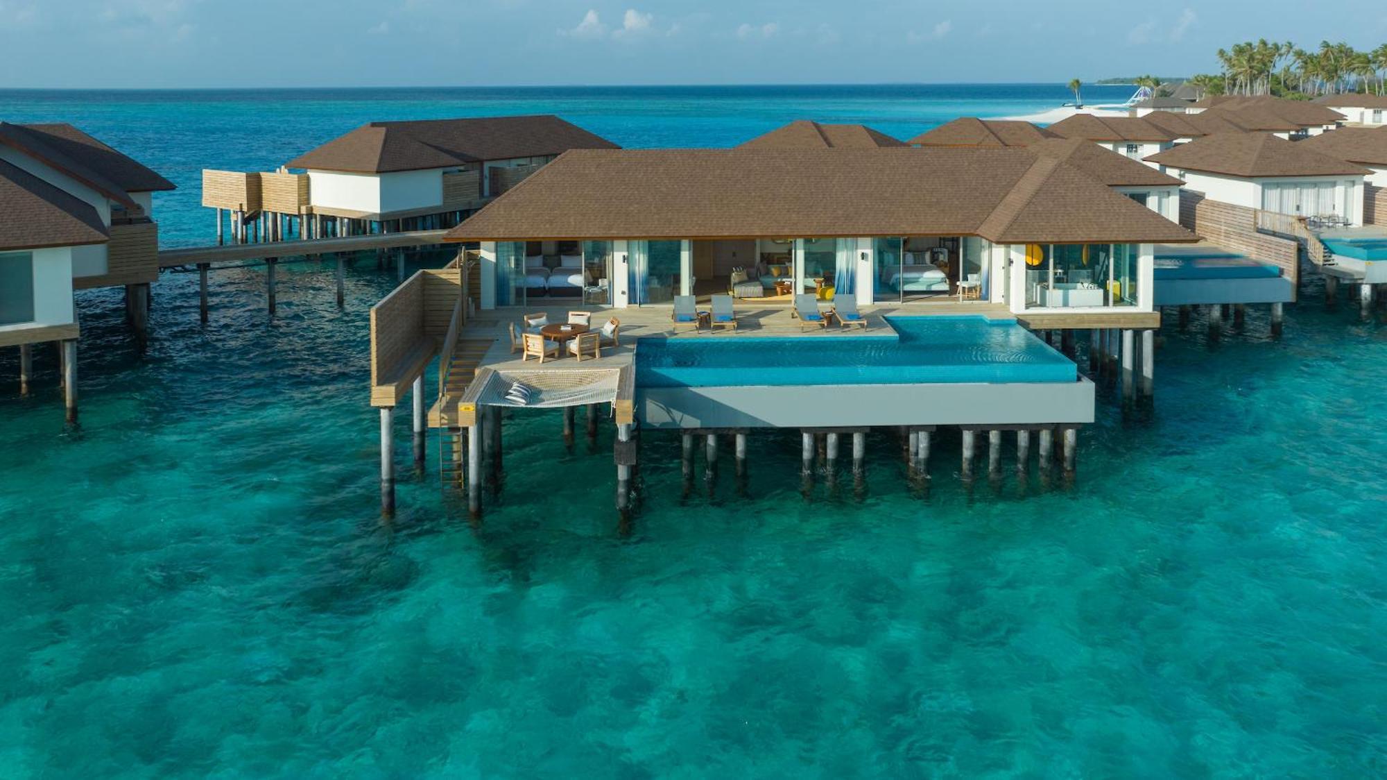 Avani Plus Fares Maldives Resort - 50 Percent Off On Seaplane Transfer For Minimum Stay Of 3 Nights And More For Stays Until 22 December 2025 Kendhoo Room photo